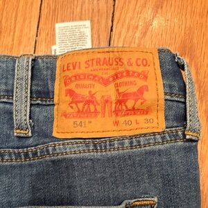 Levi's Relaxed Fit Men's Denim Jeans